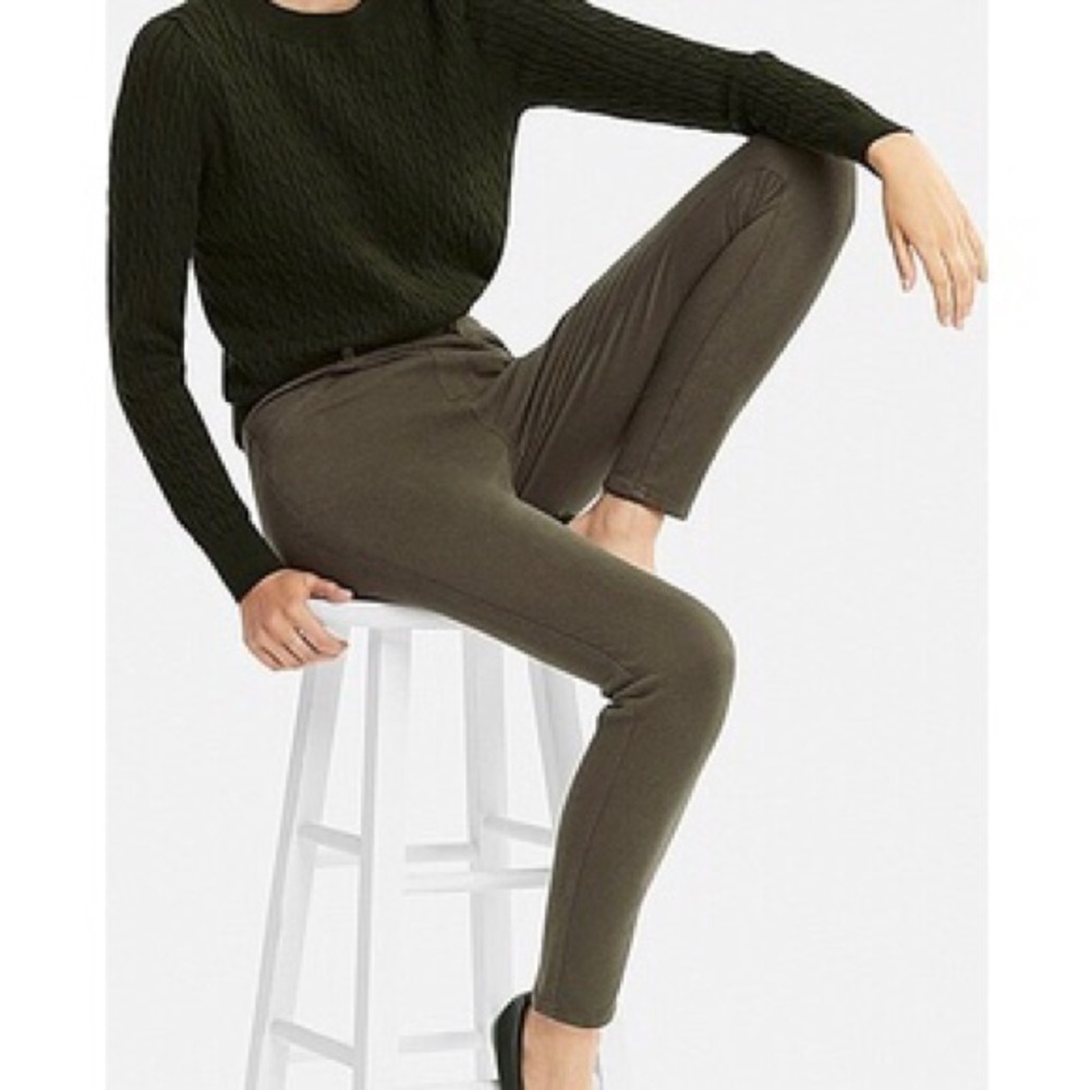 Uniqlo Heattech Leggings Pants